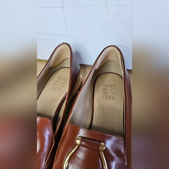 Naturalizer Woman floater Squared toes shoes size 8W - Picture 2 of 6